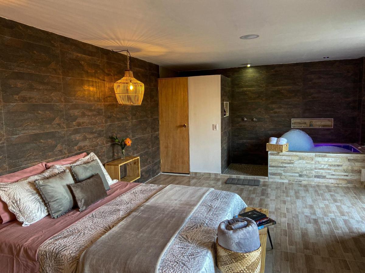 Cabanas Con Jacuzzi Y Chimenea - Casa Floral, Marinilla Zewnętrze zdjęcie